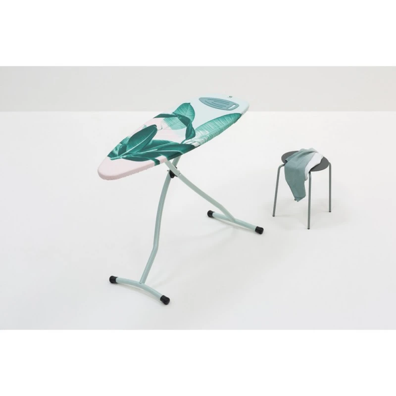 Маса за гладене Brabantia D 135x45cm със силиконова подложка за ютия, Tropical Leaves